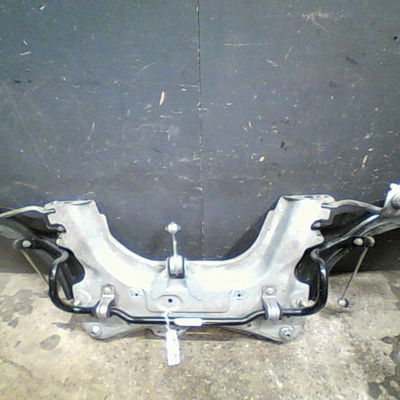 Berceau moteur avant Renault CLIO IV (BH_) 1.5 dci 75 (2012) 5 portes