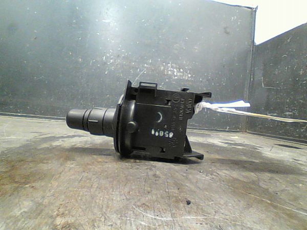 Commande clignotant Renault SCÉNIC II (JM0-1_) 1.9 dci (jm0g, jm12, jm1g, jm2c) (2003-2006)