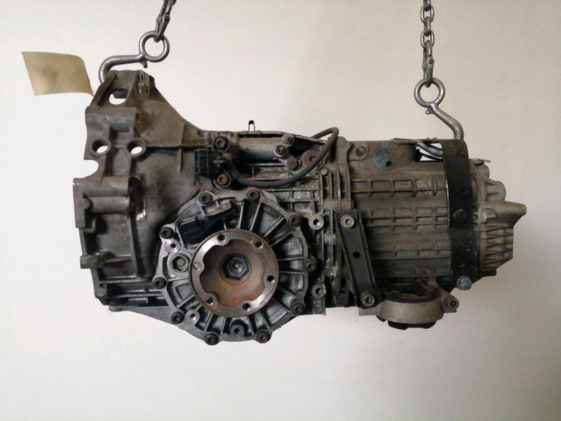 Boîte à vitesse mecanique Audi 80 B4 A trois volumes (8C2) 2.3 e (1991-1994)