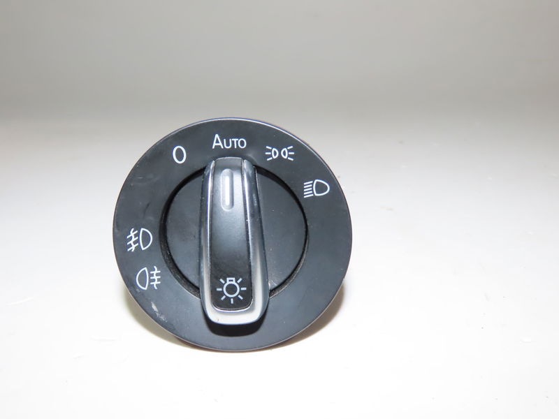 Interrupteur commande de phares Volkswagen SHARAN (7N1, 7N2) 2.0 tdi (2010) 5 portes