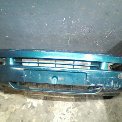 Pare-choc avant Peugeot 806 (221) 2.1 td 12v (1996-1999)