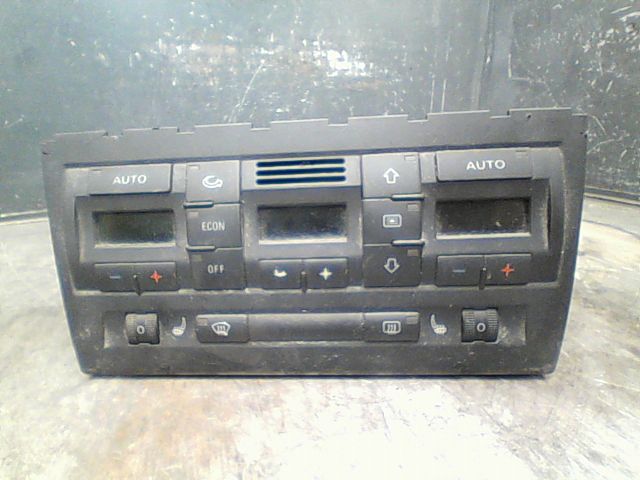 Commande de chauffage Audi A4 B6 Avant (8E5) 2.5 tdi quattro (2001-2004)