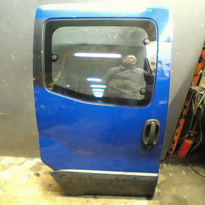Porte coulissante d Peugeot BIPPER TEPEE 1.3 hdi 75 (2010)