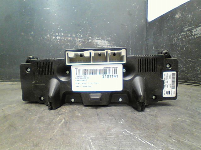 Commande de chauffage Seat LEON (1P1) 2.0 tdi (2005-2010)