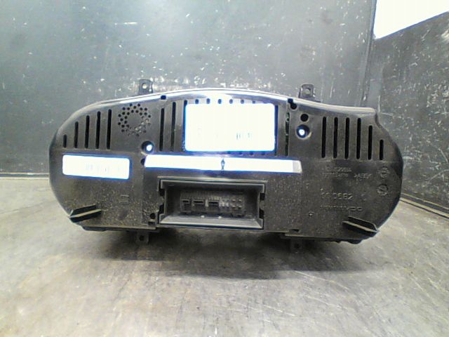 Compteur Seat LEON (1P1) 2.0 tdi (2005-2010)