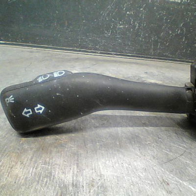 Commande clignotant AUDI A2