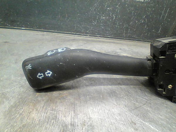 Commande clignotant AUDI A2