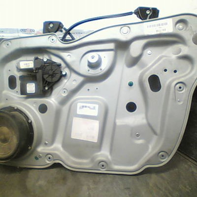 Mecanisme  moteur lève-glace avant droit Volkswagen TOURAN (1T1, 1T2) 1.9 tdi (2003-2004)