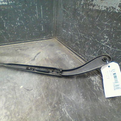 Bras essuie-glace avant droit Renault MEGANE II (BM0-1_, CM0-1_) 1.5 dci (bm1e, cm1e) (2005-2008)