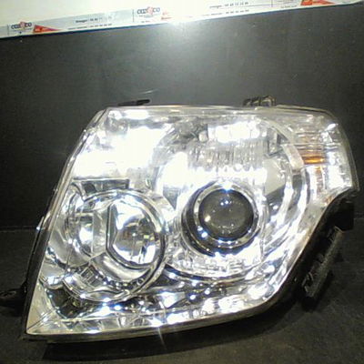 Phare gauche MITSUBISHI PAJERO