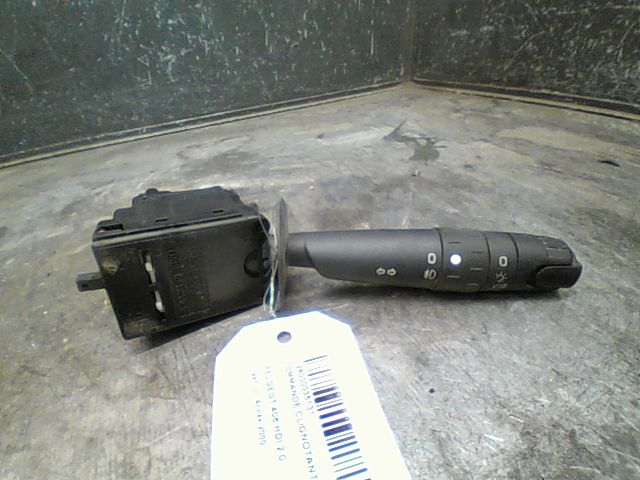 Commande clignotant Peugeot 406 Break (8E-F) 2.0 hdi 90 (1999-2004)