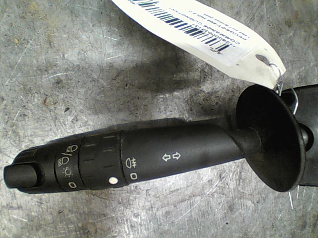 Commande clignotant Peugeot 406 Break (8E-F) 2.0 hdi 90 (1999-2004)