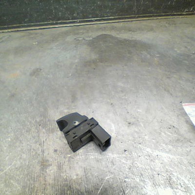 Commande lève-glace porte avant droite Seat IBIZA IV (6J5, 6P1) 1.2 (2009-2011)