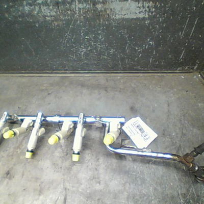 Ensemble injecteurs Ford MONDEO III Clipper (BWY) 2.5 v6 24v (2000-2007)