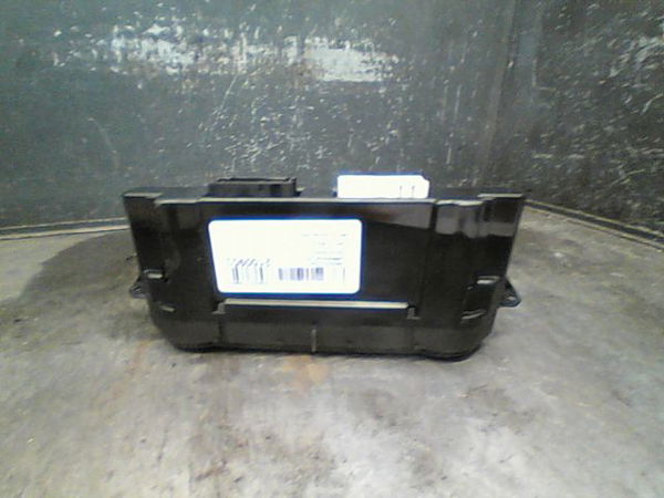 Commande de chauffage Ford FOCUS C-MAX (DM2) 2.0 tdci (2003-2007)
