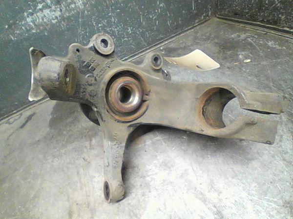 Moyeu avd Ford FOCUS C-MAX (DM2) 2.0 tdci (2003-2007)