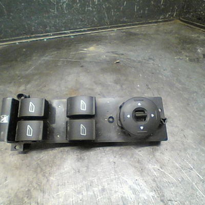 Commande lève-glace porte avant gauche Ford FOCUS C-MAX (DM2) 2.0 tdci (2003-2007)