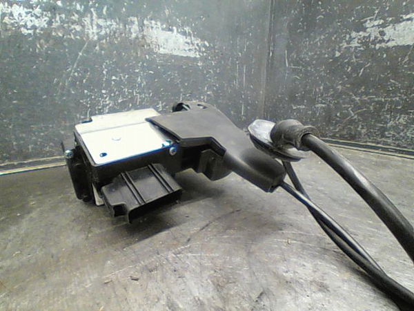 Serrure porte arg Ford FUSION (JU_) 1.4 tdci (2002-2012) 5 portes