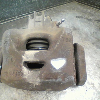 Etrier de frein avant gauche Citroën C4 PICASSO I Monospace (UD_) 1.6 hdi (2007-2013) 5 portes