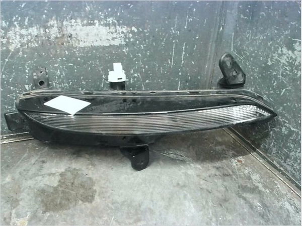 Clignotant gauche Renault MEGANE IV 3-5 portes (B9A-M-N_) 1.6 dci 130 (b9a4) (2015)