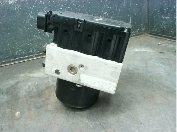 Unité hydraulique abs Peugeot 206 3-5 portes (2A-C) 1.6 16v (2000-2009) 3 portes