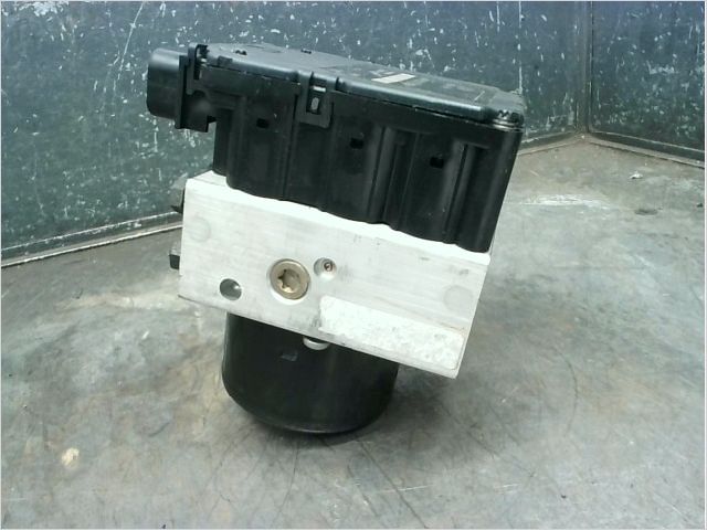 Unité hydraulique abs Peugeot 206 3-5 portes (2A-C) 1.6 16v (2000-2009) 3 portes