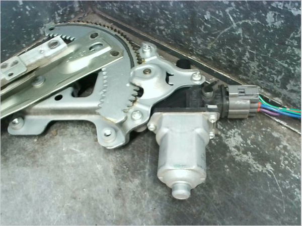Mecanismemoteur leve-glace avg Citroën C-CROSSER (VU_, VV_) 2.2 hdi (2007-2012) 5 portes