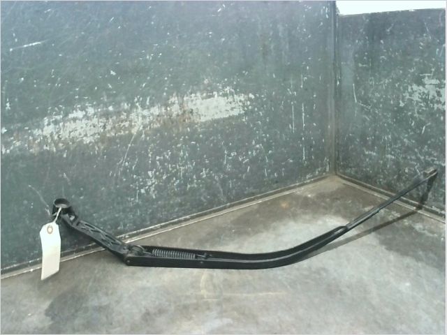 Bras essuie-glace avant droit Citroën C-CROSSER (VU_, VV_) 2.2 hdi (2007-2012) 5 portes