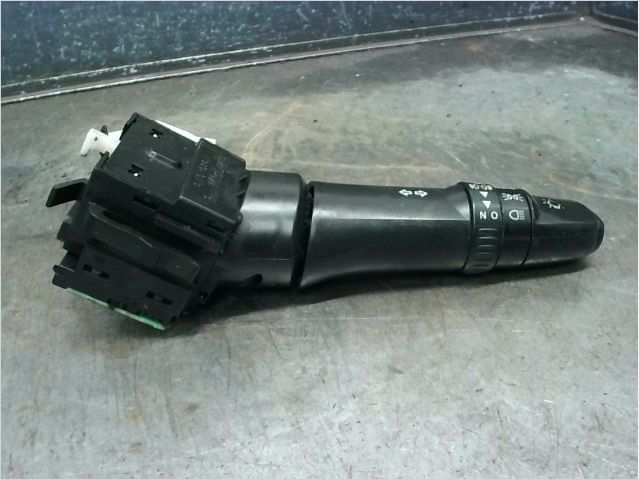 Commande clignotant Citroën C-CROSSER (VU_, VV_) 2.2 hdi (2007-2012) 5 portes