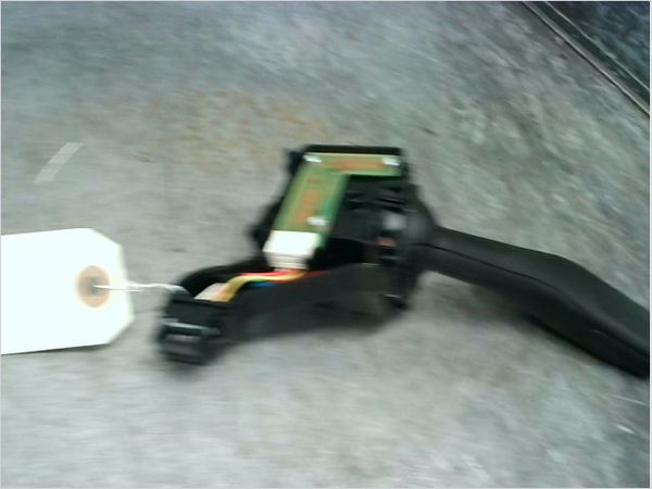 Commande clignotant Volkswagen GOLF VI (5K1) 1.4 tsi (2008-2012)