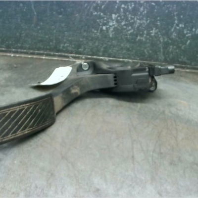 Pedale accelerateur Ford FIESTA VI (CB1, CCN) 1.4 tdci (2010-2012) 3 portes