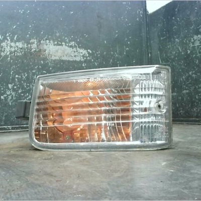 Clignotant gauche Toyota RAV 4 II (_A2_) 2.0 d 4wd (cla20_, cla21_) (2001-2005)