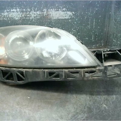 Phare droit Mazda 3 (BK) 1.6 di turbo (2004-2009)