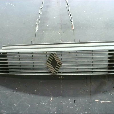 Calandre RENAULT B70