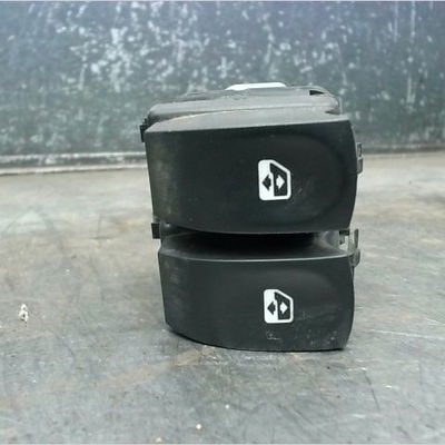 Commande lève-glace porte avant gauche Renault TWINGO II (CN0_) 1.2 16v (cn0k, cn0v) (2007) 3 portes