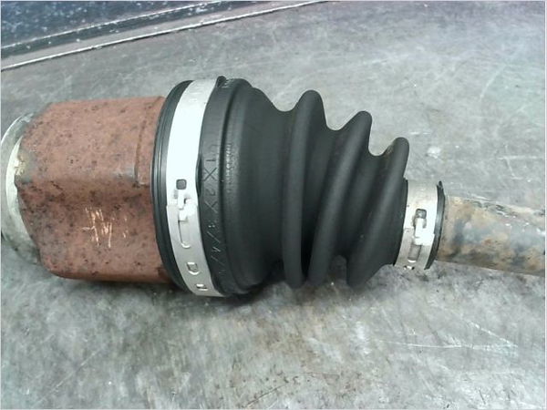 Transmission avant droite Infiniti Q50 50 hybrid awd (2013)