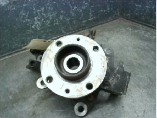 Moyeu avg RENAULT CLIO IV