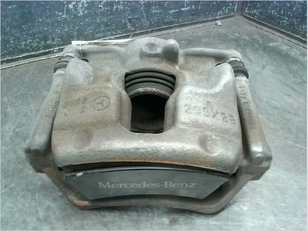 Etrier de frein avant gauche Mercedes-benz CLASSE A (W176) A 200 cdi - d (176.008) (2014-2018)
