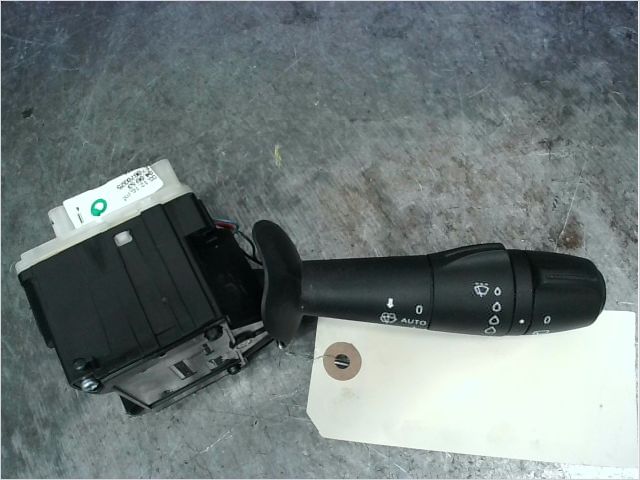 Commande essuie glace Renault CAPTUR I (J5_, H5_) 0.9 tce 90 (2013) 5 portes