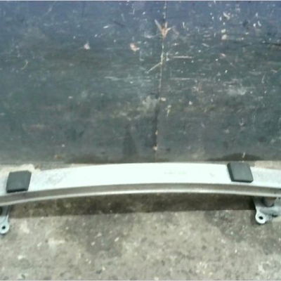 Renfort pare-choc avant Audi A3 (8L1) 1.9 tdi (1996-2001)