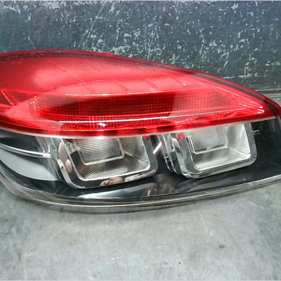 Feu arrière gauche Renault MEGANE III Coupé (DZ0-1_) 1.9 dci (dz0n, dz0j, dz1j, dz1k) (2008-2015)