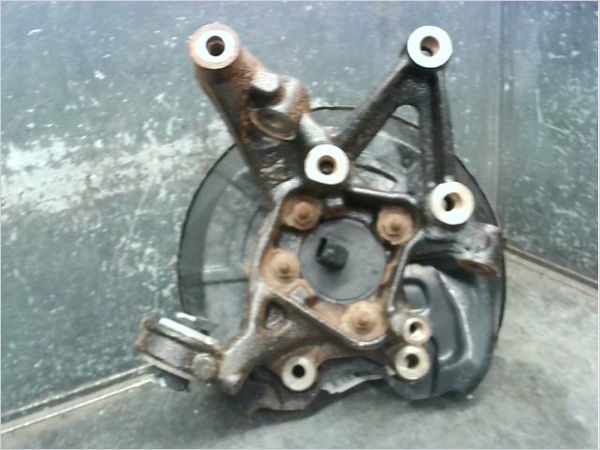 Moyeu ard Opel SIGNUM 3-5 portes (Z03) 1.9 cdti (f48) (2004-2008) 5 portes