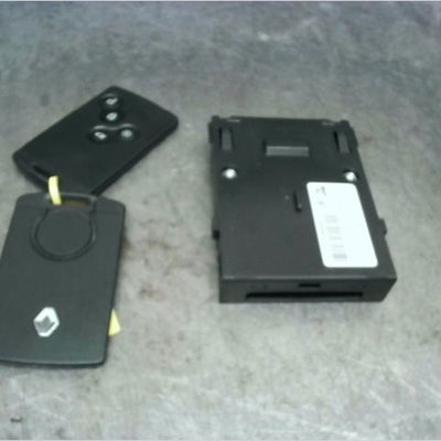 Lecteur de carte Renault MEGANE III Coupé (DZ0-1_) 1.9 dci (dz0n, dz0j, dz1j, dz1k) (2008-2015)