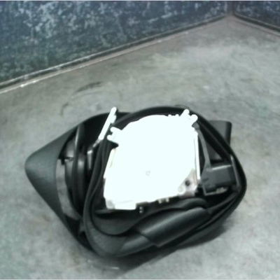 Ceinture avant droite Bmw 1 (E81) 116 i (2007-2011)