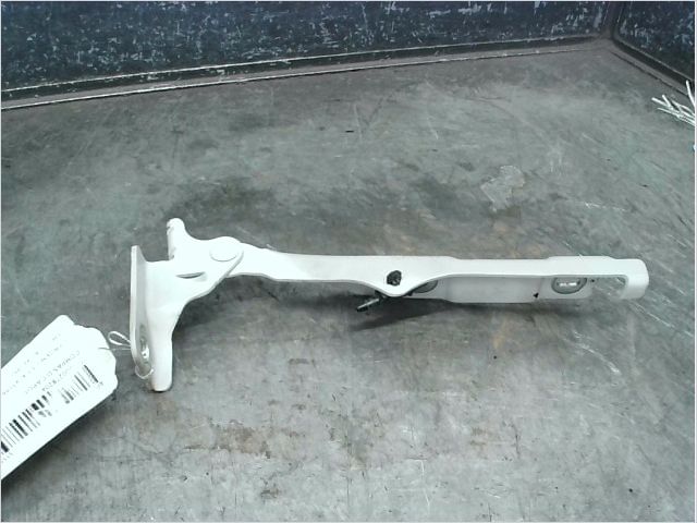 Compas d capot Citroën C3 II (SC_) 1.4 vti 95 (2009)