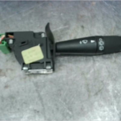 Commande essuie glace Peugeot 205 II (20A-C) 1.0 (1987-1998)