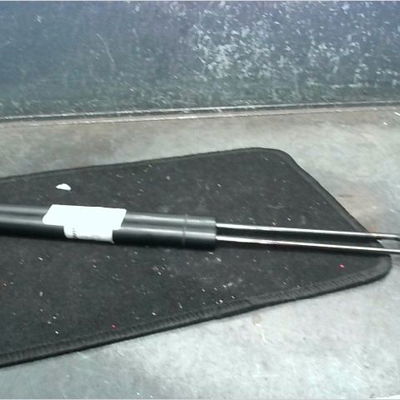 Verin gauche hayon Audi A6 C5 Avant (4B5) 2.5 tdi quattro (2000-2005)
