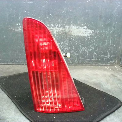 Feu arrière intérieur droit Peugeot 607 (9D, 9U) 2.2 hdi (2000-2006)