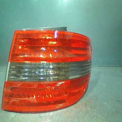 Feu arrière droit Mercedes-benz CLASSE B Sports Tourer (W245) B 200 cdi (245.208) (2005-2011)