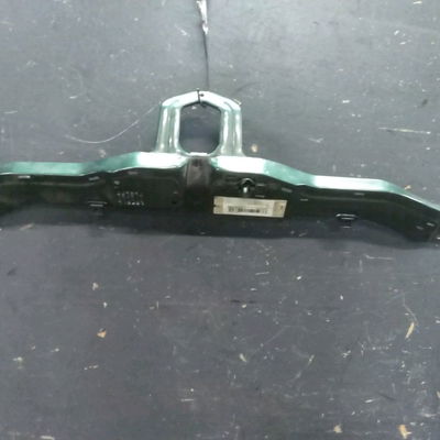 Traverse supérieure armature avant Mercedes-benz CLASSE C (W202) C 220 d (202.121) (1993-2000)